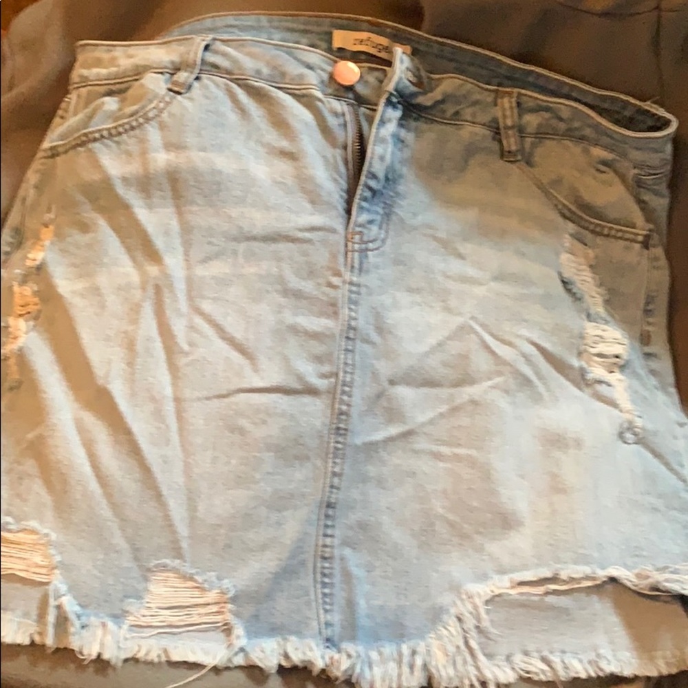 Denim skirt
